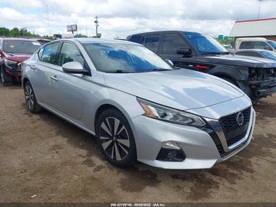 NISSAN ALTIMA 2019