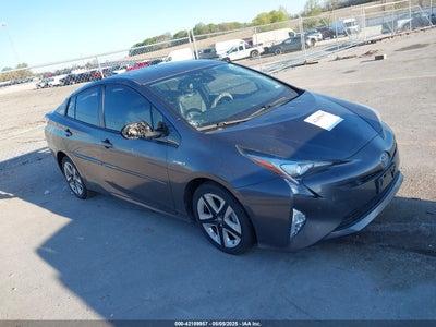 TOYOTA PRIUS 2016