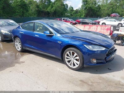 TESLA MODEL S 2015
