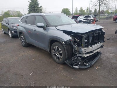 TOYOTA HIGHLANDER 2020