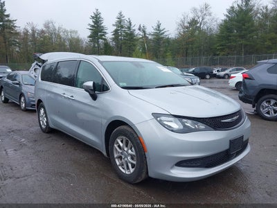 CHRYSLER VOYAGER 2023