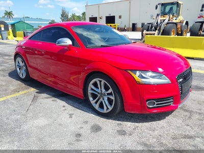 AUDI TTS 2010