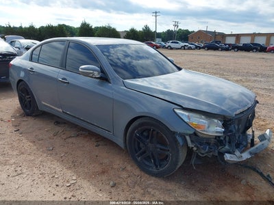 HYUNDAI GENESIS 2011