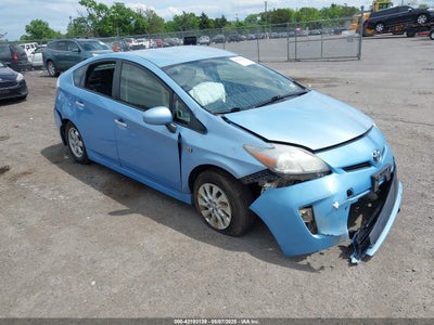 TOYOTA PRIUS PLUG-IN 2012