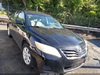 TOYOTA CAMRY 2010