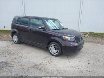 SCION XB 2009