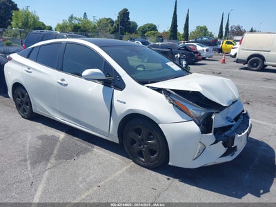 TOYOTA PRIUS 2016