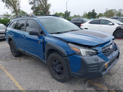 SUBARU OUTBACK 2022