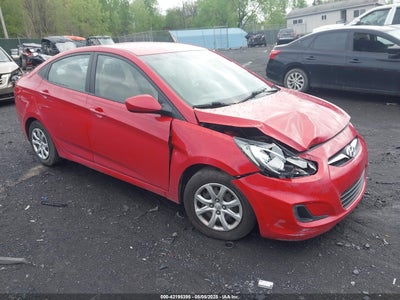 HYUNDAI ACCENT 2013
