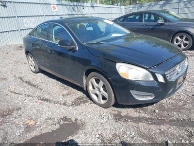 VOLVO S60 2012