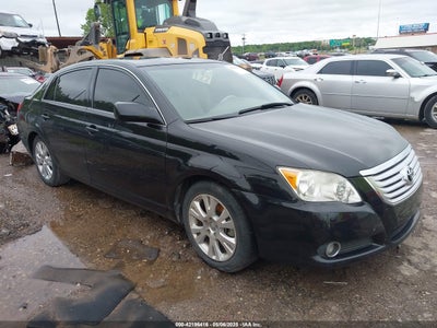 TOYOTA AVALON 2010
