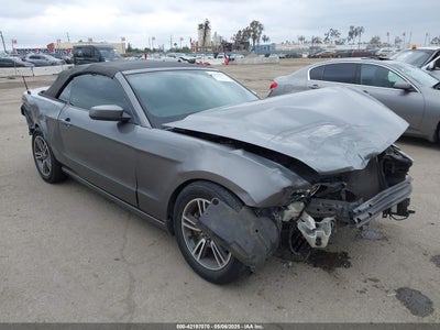 FORD MUSTANG 2013