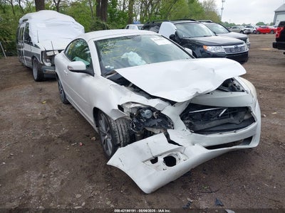 VOLVO C70 2011