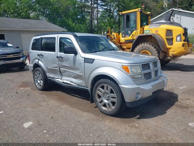 DODGE NITRO 2011
