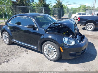 VOLKSWAGEN BEETLE 2016