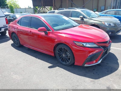 TOYOTA CAMRY 2024