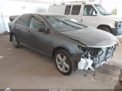 TOYOTA CAMRY HYBRID 2014