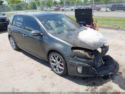 VOLKSWAGEN GTI 2011