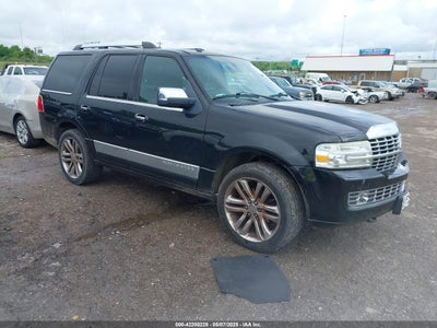 LINCOLN NAVIGATOR 2014