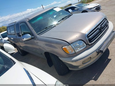 TOYOTA TUNDRA 2000
