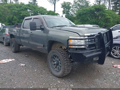 CHEVROLET SILVERADO 2500HD 2011
