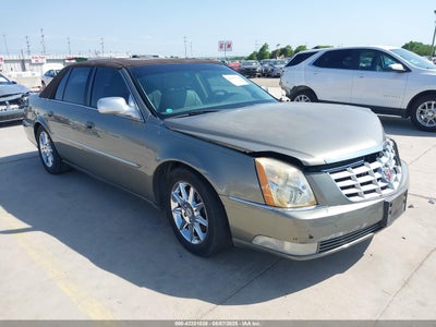 CADILLAC DTS 2011