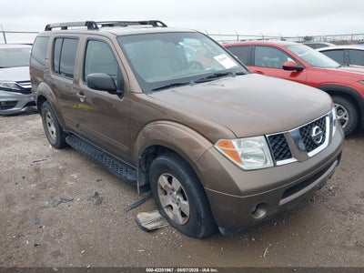 NISSAN PATHFINDER 2005