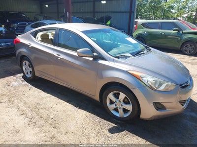 HYUNDAI ELANTRA 2011