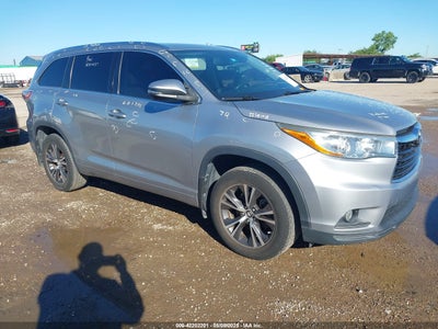 TOYOTA HIGHLANDER 2016