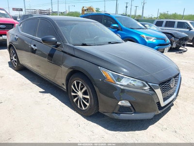 NISSAN ALTIMA 2020