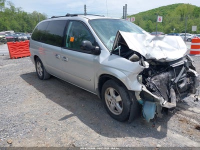 DODGE GRAND CARAVAN 2005