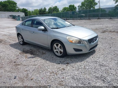 VOLVO S60 2013