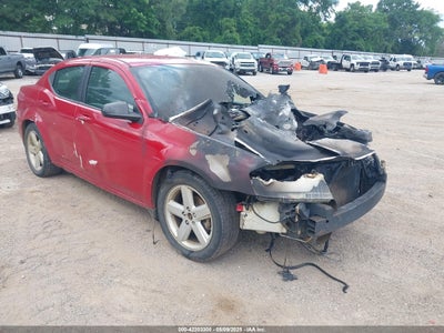 DODGE AVENGER 2013