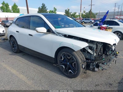 BMW IX 2023