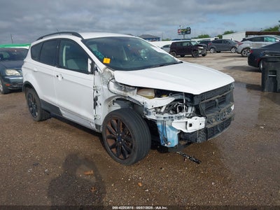 FORD ESCAPE 2017