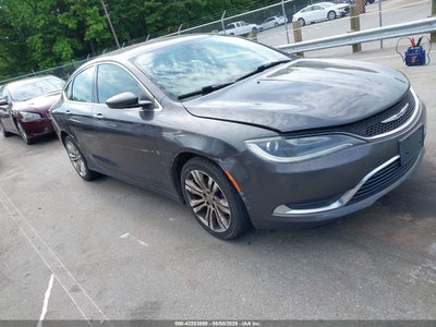 CHRYSLER 200 2015