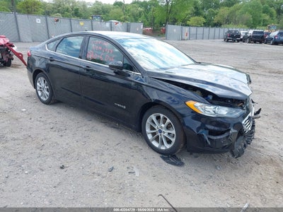 FORD FUSION HYBRID 2019