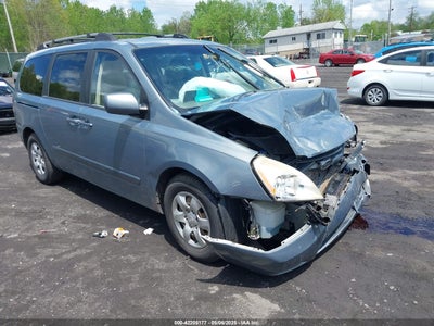 KIA SEDONA 2008