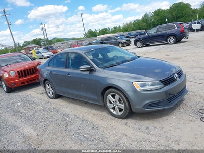 VOLKSWAGEN JETTA 2012