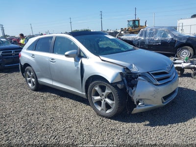 TOYOTA VENZA 2015