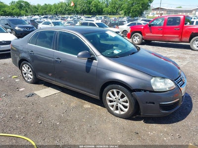 VOLKSWAGEN JETTA 2010