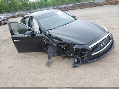 INFINITI Q50 2017