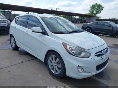 HYUNDAI ACCENT 2013