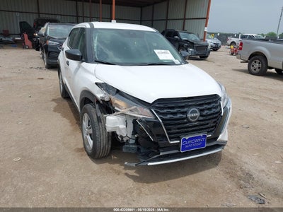 NISSAN KICKS 2024