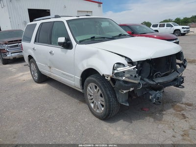 LINCOLN NAVIGATOR 2012