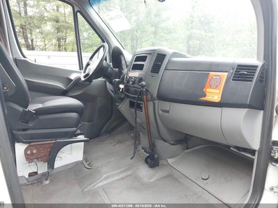 MERCEDES-BENZ SPRINTER 2500 2012