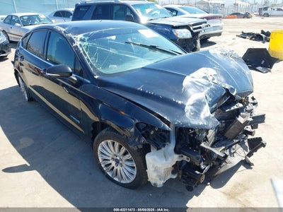 FORD FUSION HYBRID 2016