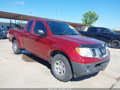 NISSAN FRONTIER 2017