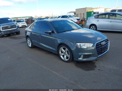 AUDI A3 2017