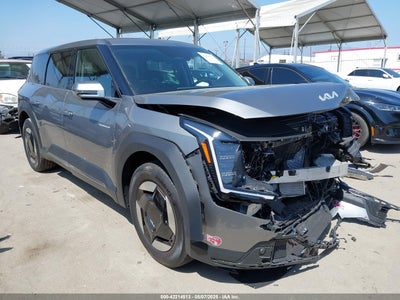 KIA EV9 2024
